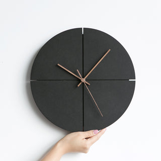 Modern minimalist clock